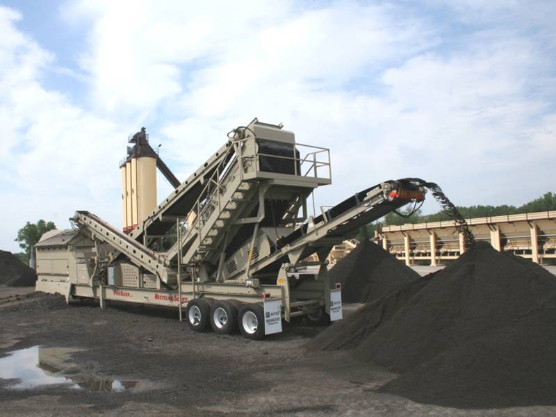 Our mining screens are widely used in coal mines for coal processing.